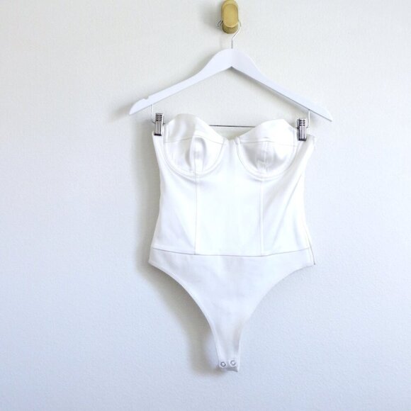 NEW! Revolve H:ours Tabitha Bodysuit Satin Corset White SZ S - Picture 5 of 11